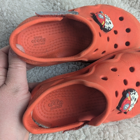 CROCS For Kids Size 9 Red Color With Velcros On One Side Waterproof - Picture 7 of 7